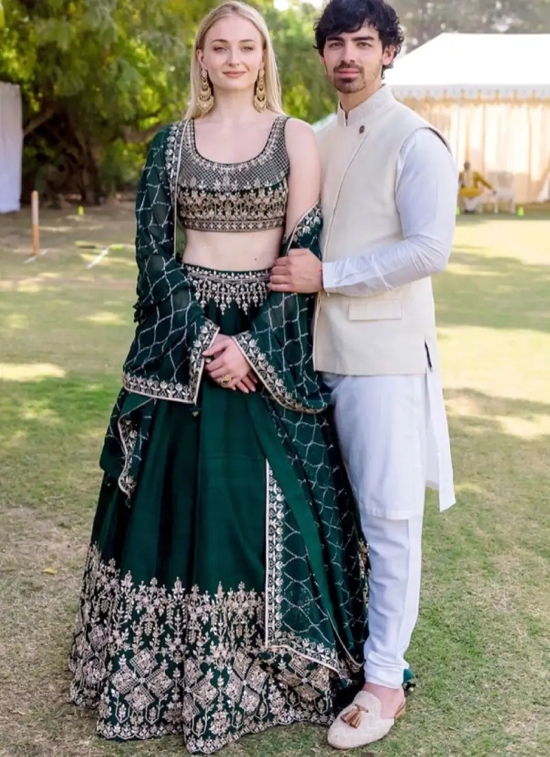 This bride wore a green lehenga for her garden-themed wedding! - Times of  India